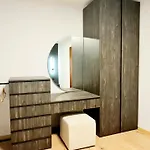 Vacation Vibes - Modern In Near Sea Διαμέρισμα *