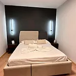 Διαμέρισμα Vacation Vibes - Modern In Near Sea Golem (Tirana)